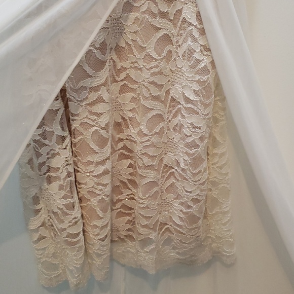 Dress - Picture 3 of 4